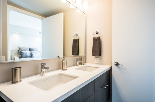 Photo 31 - QuickStay - Premium 2bdrm in Yorkville (Yonge & Bloor)