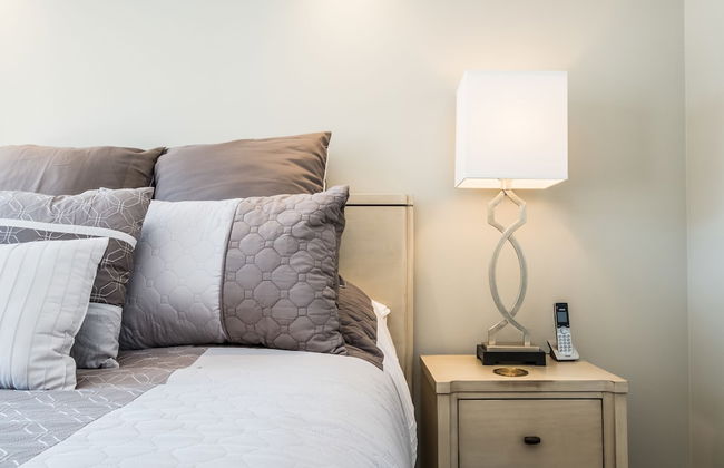 QuickStay - Premium 2bdrm in Yorkville (Yonge & Bloor) - Foto 4