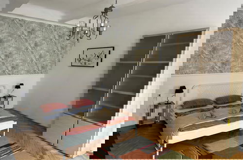 Photo 6 - Diamond Astoria 4, Quiet Apartment