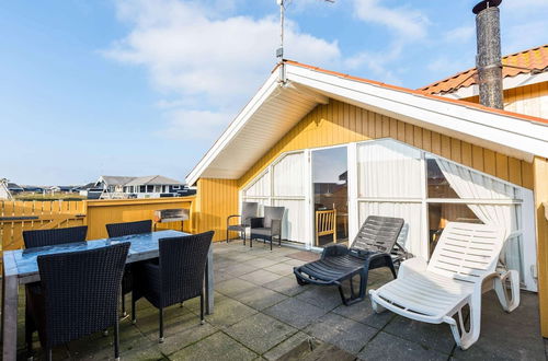 Photo 22 - 5 Person Holiday Home in Hvide Sande