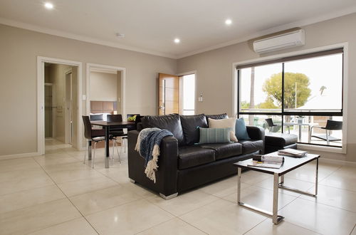 Photo 13 - Renmark Holiday Apartments