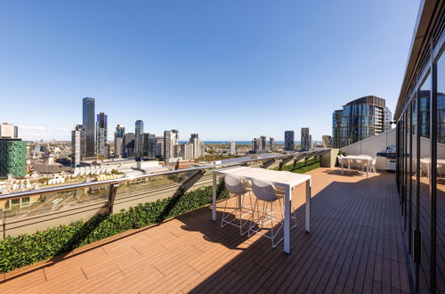 Photo 11 - Flinders Luxury Penthouse