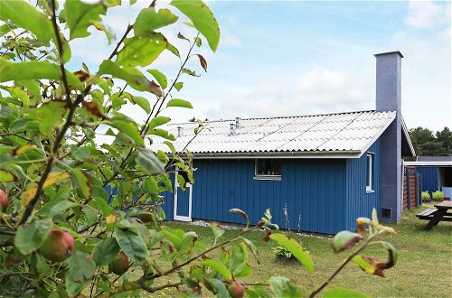 Photo 16 - 6 Person Holiday Home in Lokken