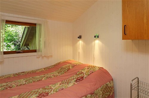 Photo 11 - 6 Person Holiday Home in Idestrup