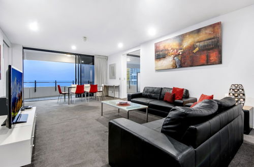 Photo 14 - Wave Apartments Broadbeach