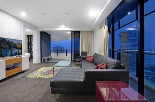 Photo 17 - Wave Apartments Broadbeach