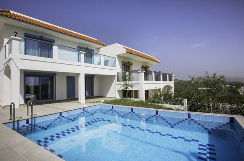 Photo 12 - Kolymbia Dreams Luxury Apartment 101 With Terrace Private Pool