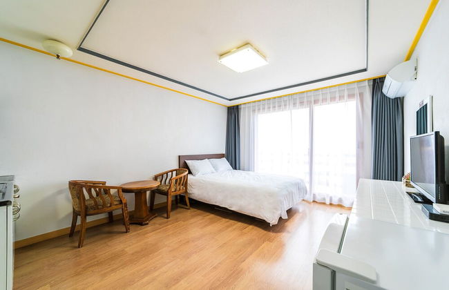Elmar Condotel - Foto 9
