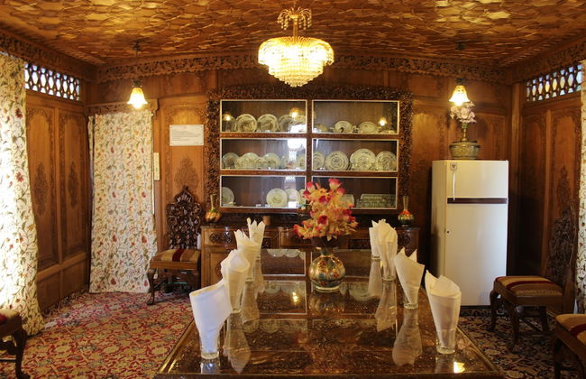 Wangnoo Worth Houseboats - Photo 10