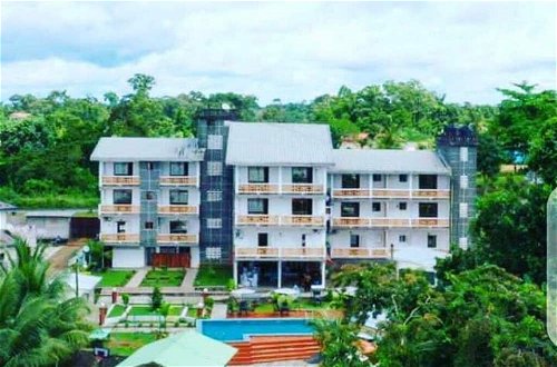 Foto 10 - Remarkable 3-bed Apartment in Kribi
