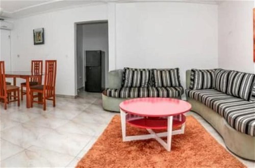 Foto 6 - Captivating 3-bed Apartment in Kribi