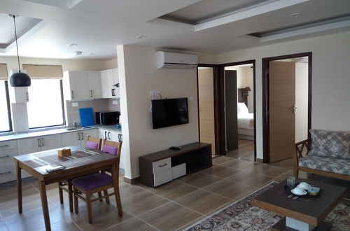 Foto 43 - Sarovar Residency Serviced Apartment Hotel