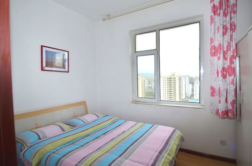 Photo 4 - Lanzhou Longshang Mingzhu Apartment Three-bedroom suite