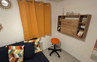 Photo 3 - Cozy Furnished Basement Apartment