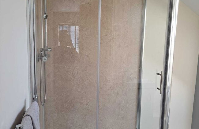 Lovely 1-bed Loft in Newport - Photo 4