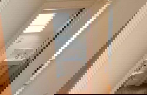 Lovely 1-bed Loft in Newport - Photo 2