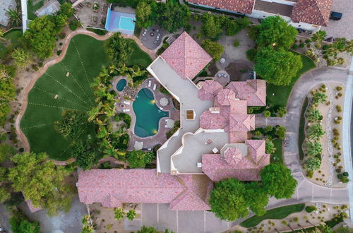 Foto 48 - Villa Verbena by Avantstay Expansive Estate w/ B-ball Court, Pool/spa & Entertainer's Yard