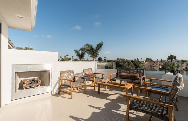 Skyline By Avantstay Modern Beach Retreat w/ Spacious Patio & Rooftop Views - Foto 38