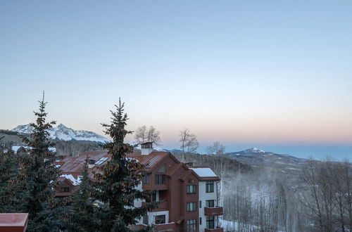 Foto 32 - Centrum 302 by Avantstay Gorgeous Condo w/ Great Views & Steps Away From Ski Runs