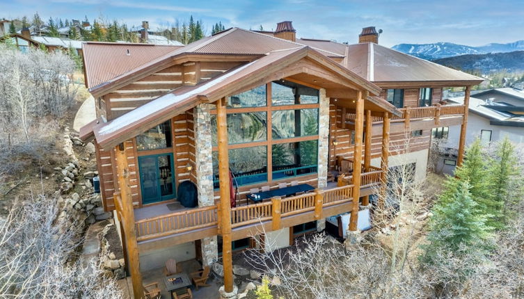 Foto 1 - High Meadow by Avantstay Alpine Views w/ Indoor Pool, Hot Tub & Open Floor Plan