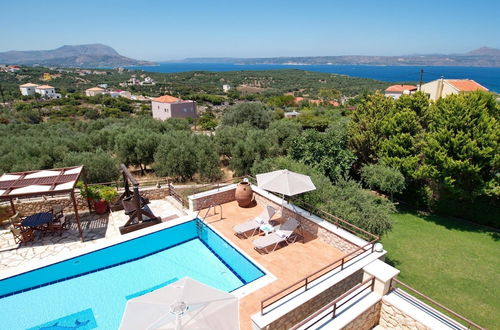 Photo 14 - Villa Zara in Plaka With 3 Bedrooms and 3 Bathrooms