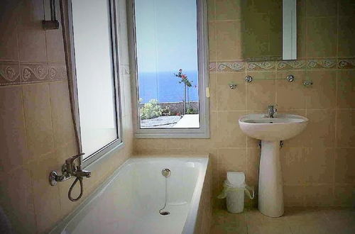 Photo 9 - Detached Villa, Private Heated Pool, Outstanding Sea Views, Sleeps 6, Free Wifi