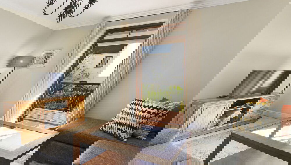 Entrada (vista interior)