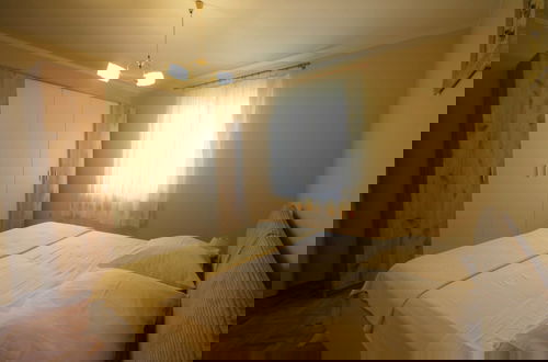Foto 4 - Comfortable Apartment, Zadar Borik, up To 5 Persons