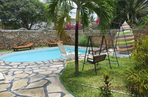 Photo 6 - Villa Tuffah 3 Minutes Walk to the Beach