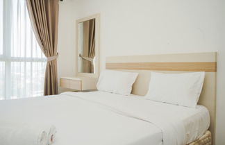 Photo 3 - Minimalist Spacious Studio Room At Apartment Galeri Ciumbuleuit 1