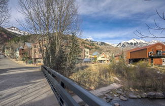 Photo 3 - Ore Station 2 by Avantstay Modern Oasis in the Heart of Telluride w/ Hot Tub