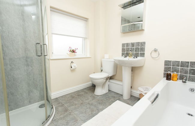 Lovely 3-bed Cottage in the Quiet Hamlet of Horeb - Foto 7