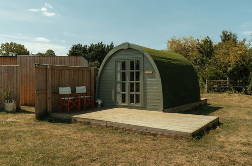 Photo 10 - Glamping in Wiltshire the Green Knoll is a Charm