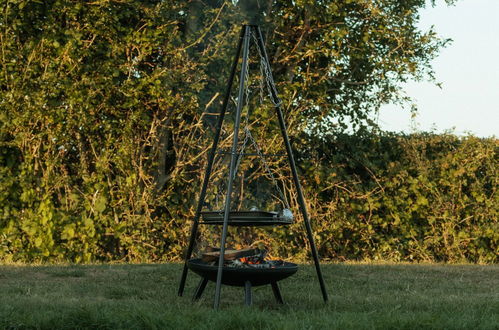 Photo 13 - Glamping in Wiltshire the Green Knoll is a Charm