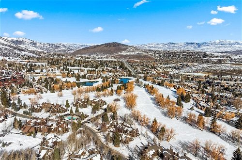 Photo 17 - Quicksilver by Avantstay Park City Town House in Great Location