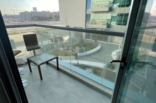 Photo 9 - Luxurious and Spacious One-bedroom Apartment in the Heart of Dubai