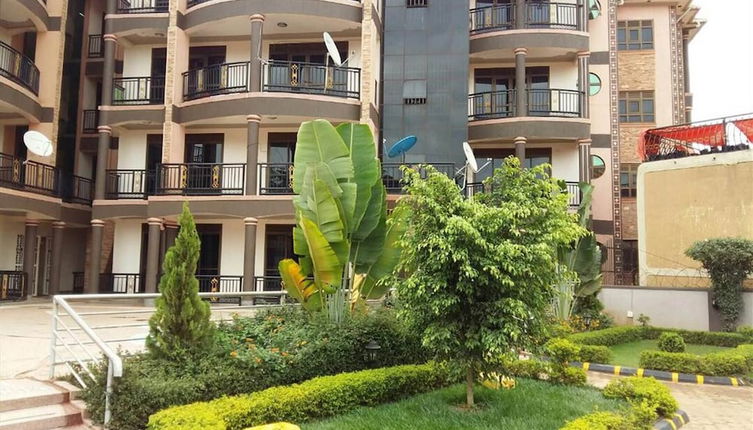 Photo 1 - Spacious 3 Bedroom Apartment in Kampala