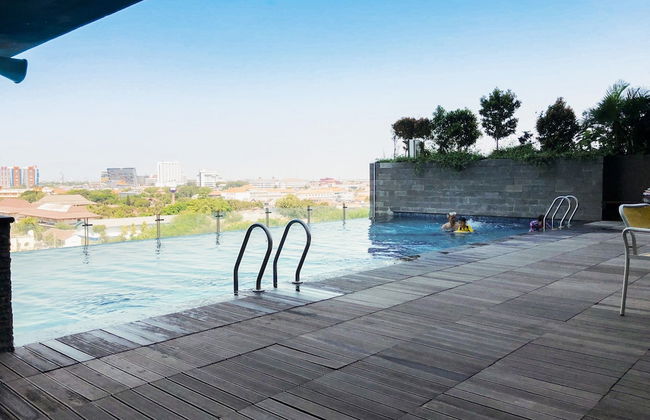 Relaxing Studio Apartment at Tamansari Papilio - Photo 16