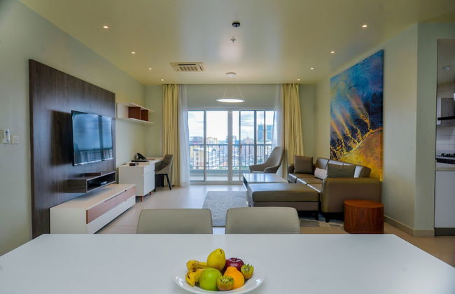 AURA SUITES - Photo 1