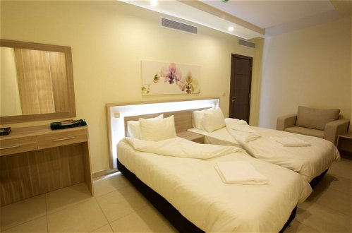 Foto 14 - Lujain Hotel Suites