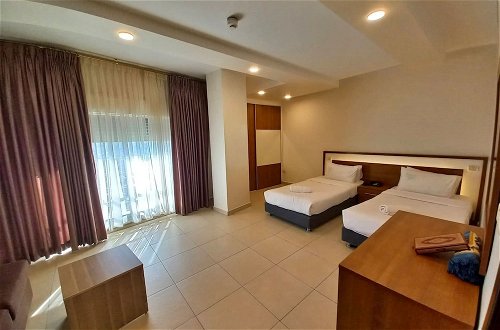 Photo 20 - Lujain Hotel Suites