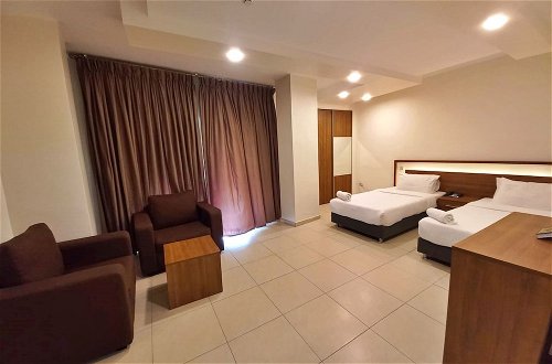 Photo 23 - Lujain Hotel Suites