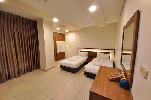 Photo 22 - Lujain Hotel Suites