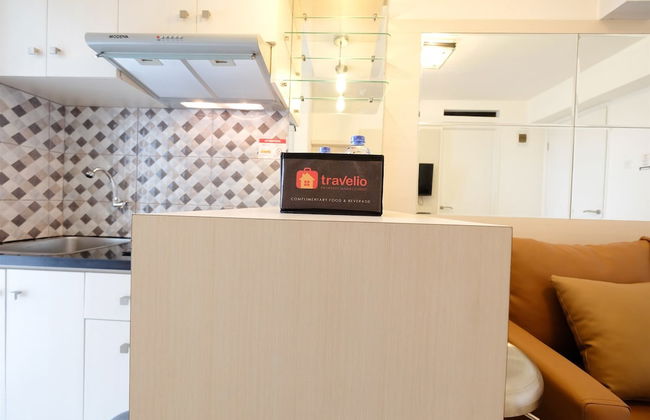 Bassura City Apartment with City View - Photo 23
