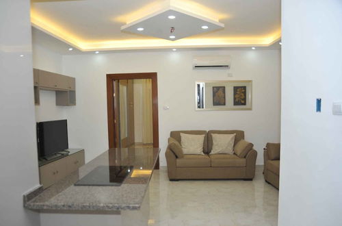 Photo 16 - Amazing one Bedroom Apartment in Amman, Elwebdah 4