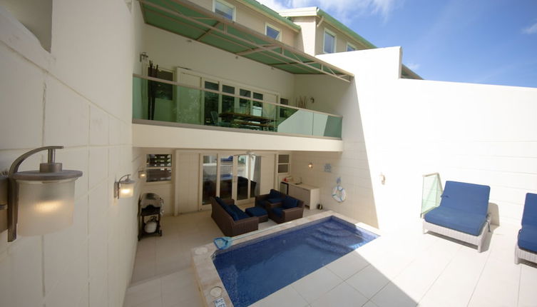 Photo 1 - Luxury 3-bed Villa, St James, Near Beach & Gym