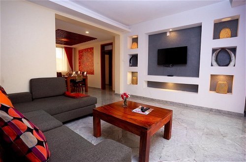 Photo 6 - Deluxe 1- Bedroom Apartment With Swimming Pool