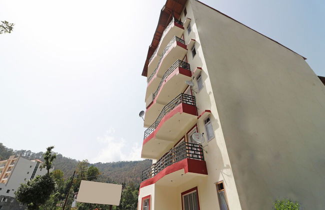 OYO 14130 Home 2Bhk Comfy Shyamkhet - Foto 17