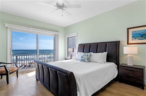 Photo 33 - Beach Castle by Southern Vacation Rentals