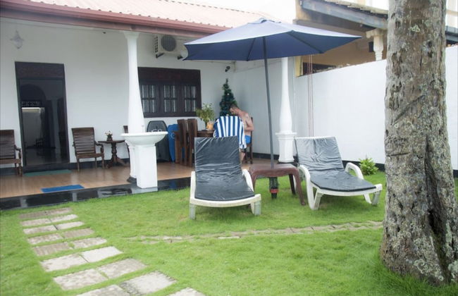 Ashen's Beach House - Photo 43